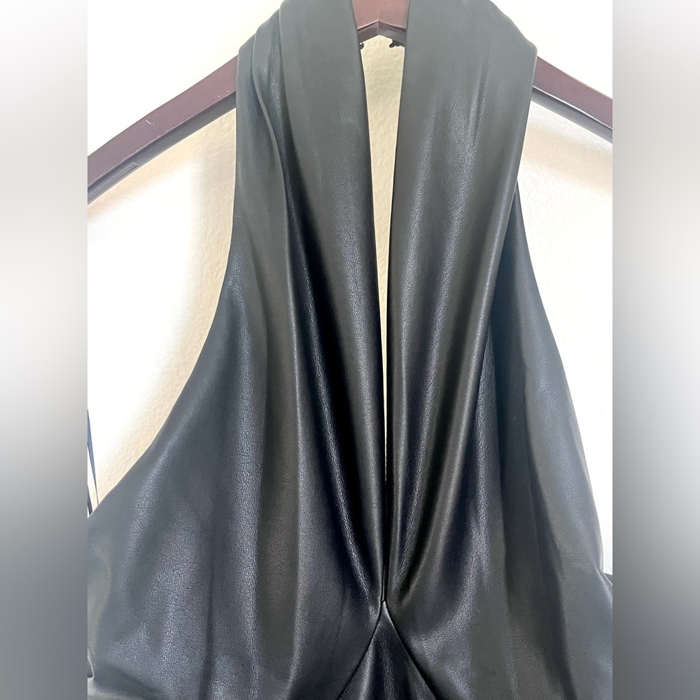 MILLY Women’s Raven Black Vegan Faux Leather Halter Neck Sz 6 Midi Dress BNWT - Picture 5 of 15